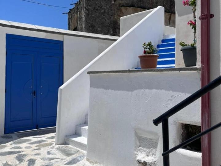 Отель Cocooning Blue House Elafonisi Vathi  Экстерьер фото