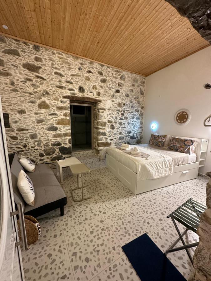 Отель Cocooning Blue House Elafonisi Vathi  Экстерьер фото