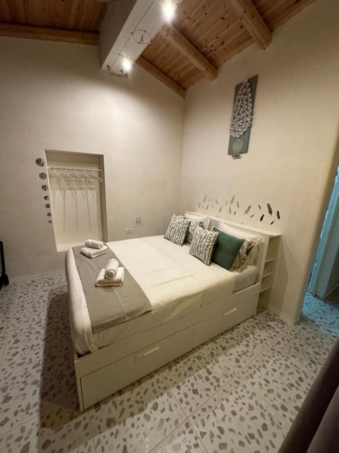 Отель Cocooning Blue House Elafonisi Vathi  Экстерьер фото